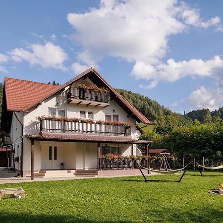 Casa Cu Salcami Villa โมเอเชอ เด จอส ภายนอก รูปภาพ