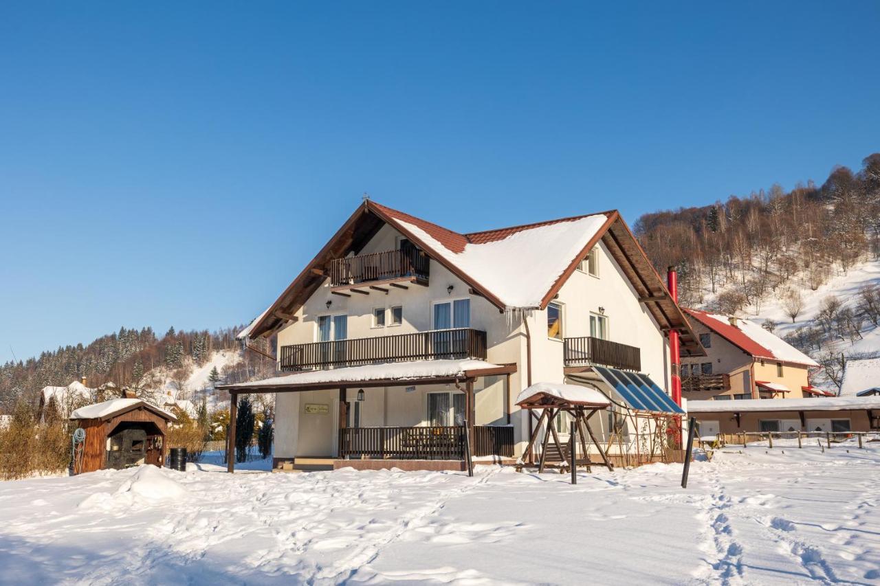 Casa Cu Salcami Villa โมเอเชอ เด จอส ภายนอก รูปภาพ