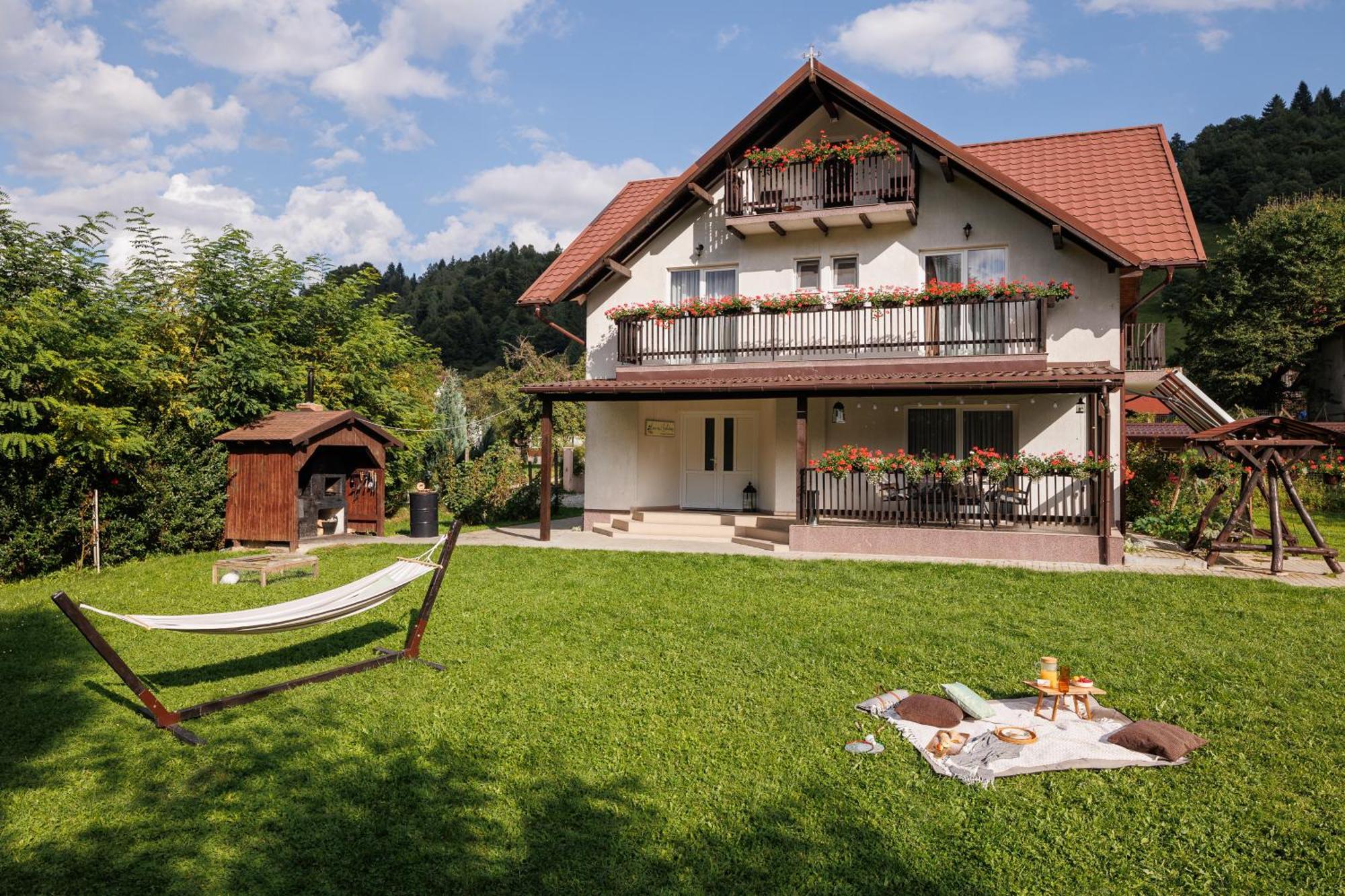 Casa Cu Salcami Villa โมเอเชอ เด จอส ภายนอก รูปภาพ