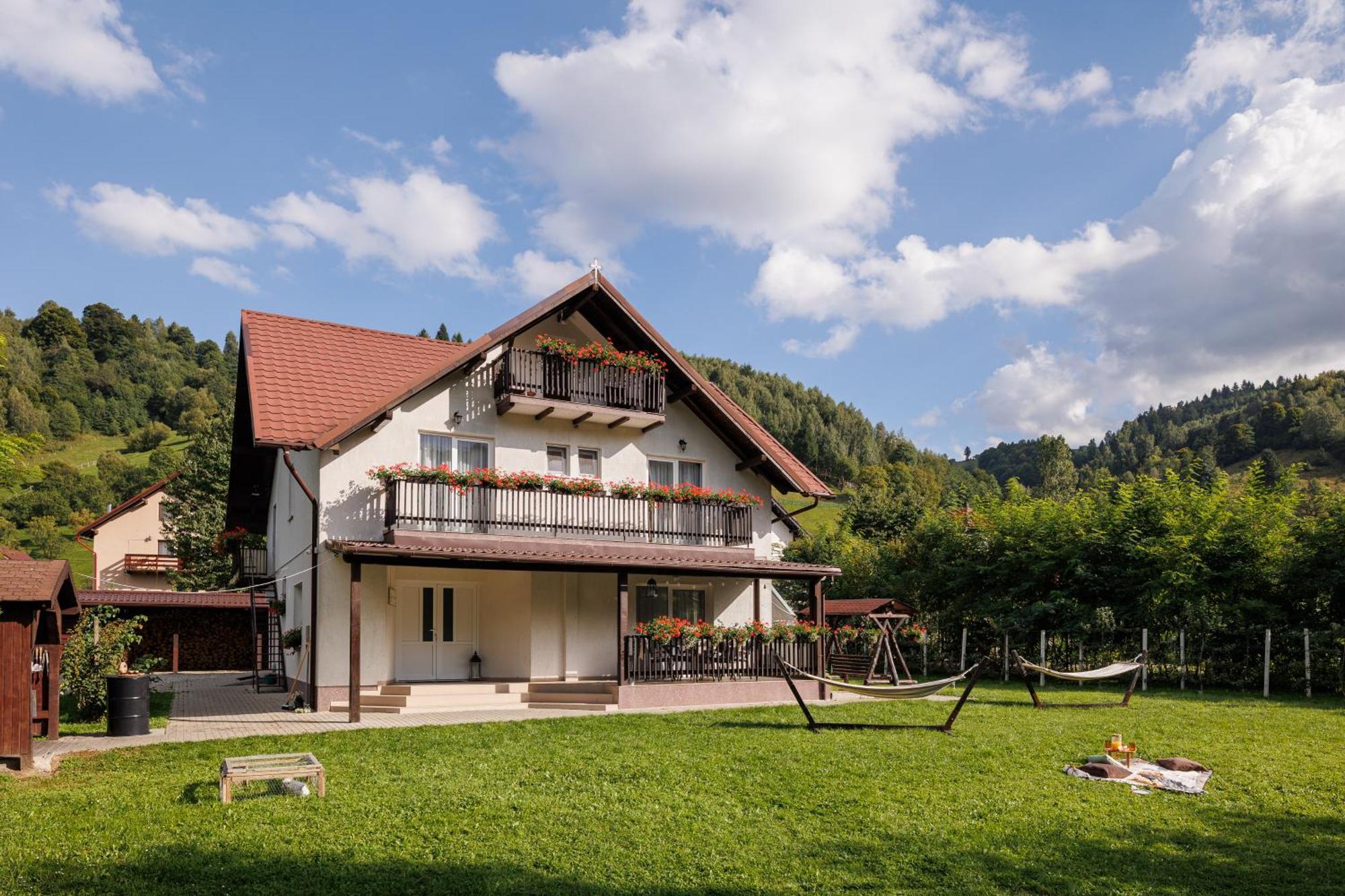 Casa Cu Salcami Villa โมเอเชอ เด จอส ภายนอก รูปภาพ